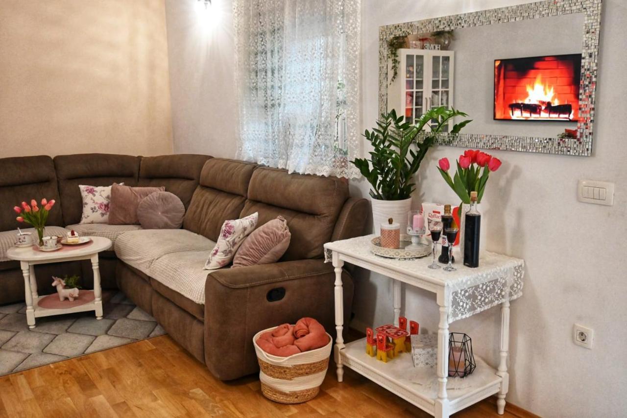 Apartment Petra Сплит Екстериор снимка